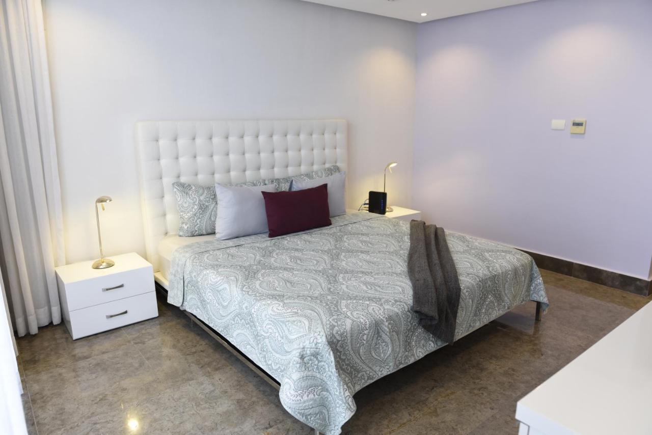 Yoo Apartment *